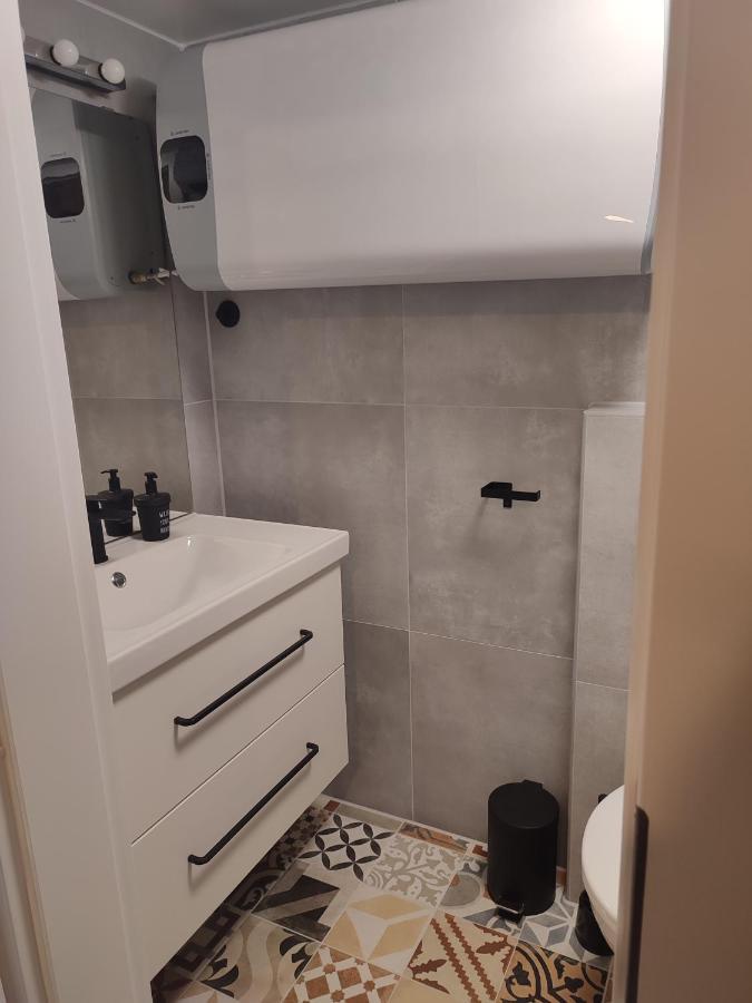 Apartman Dux 2 Карловац Экстерьер фото