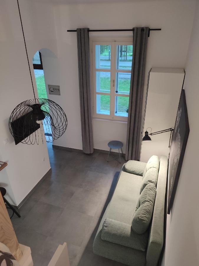 Apartman Dux 2 Карловац Экстерьер фото